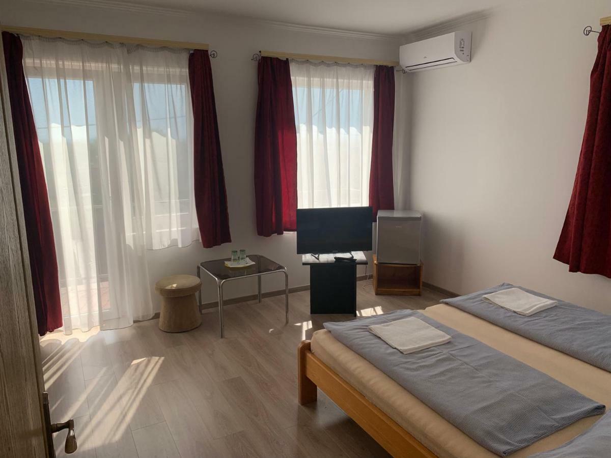 Aranyszarvas-Goldener Hirsch Pension Zalakaros Extérieur photo